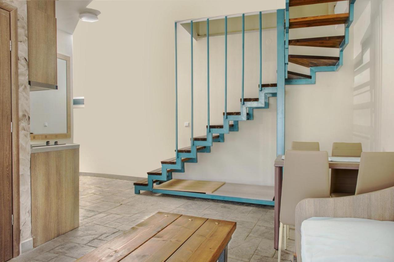לריסוס 3D Iliadis Suites מראה חיצוני תמונה